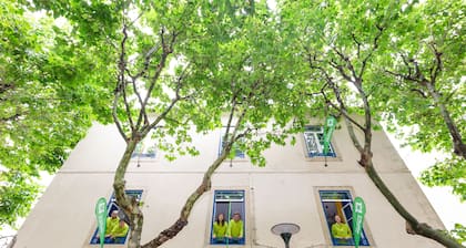 Help Yourself Hostels Parede