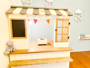 ห้องแฟมิลี่สำหรับสี่ท่าน, ระเบียง (A202) | เครื่องนอนระดับพรีเมียม, ผ้านวมขนเป็ด, ห้องเก็บเสียง, เตียงเสริม/เปล
