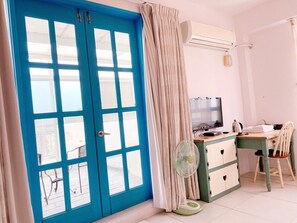 Quarto casal conforto, varanda (A401) | Roupas de cama premium, edredons de pluma, quartos à prova de som