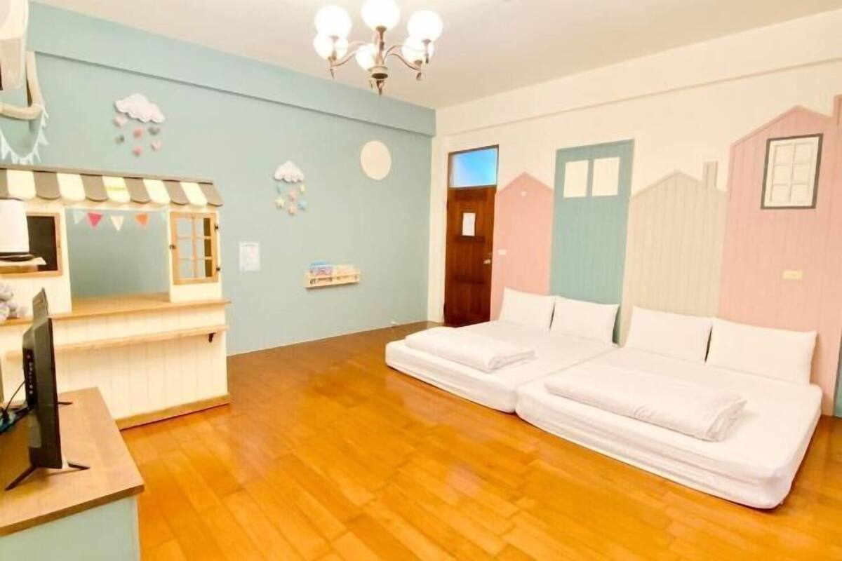 Luxe beddengoed, donsdekens, geluiddichte muren, extra bedden (toeslag)