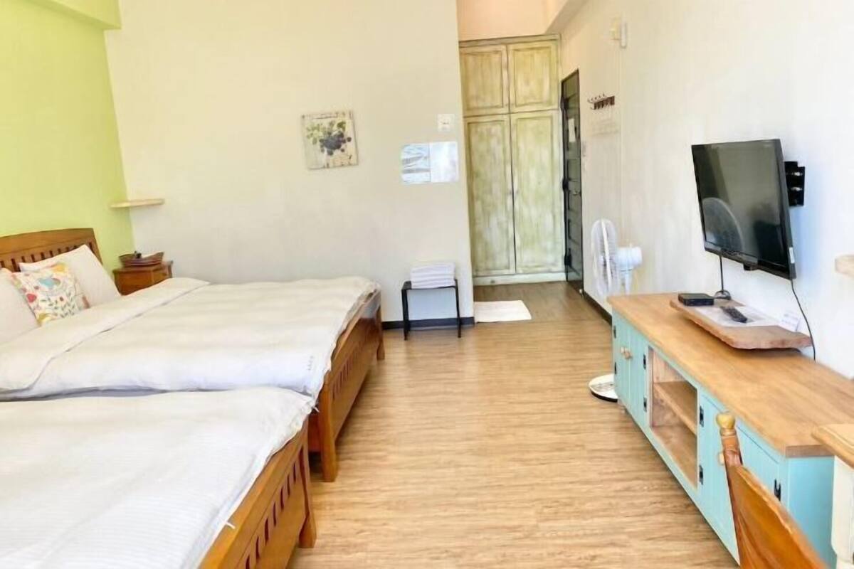 Luxe beddengoed, donsdekens, geluiddichte muren, extra bedden (toeslag)