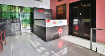 OYO 14549 Hotel Lotus Residency