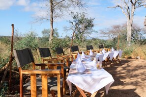 Buffet - Ku Sungula Safari Lodge (Hoedspruit)