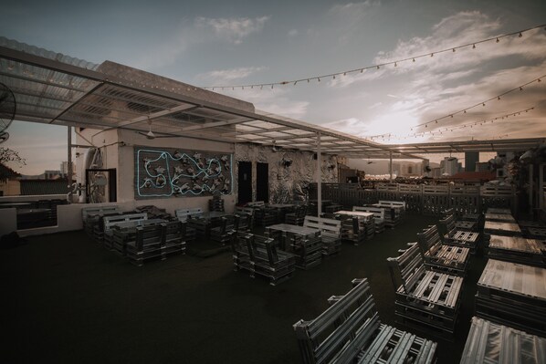 Restaurant - Very Hotel (George Town)