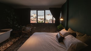Unclassified image, 4 of 50, button - Very Hotel (George Town)