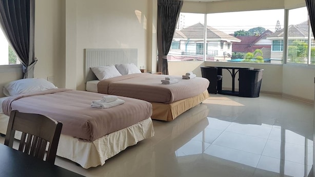 7-Bedroom Villa 