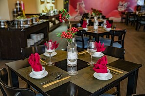 Restaurant - Paralia Hotel Nha Trang (Nha Trang)