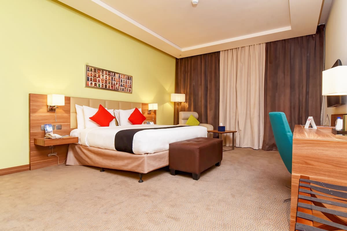 1 bedroom, minibar, in-room safe, desk