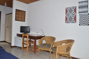 Standard Double or Twin Room, Pool View