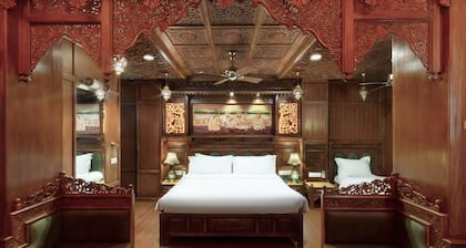 Pearl Palace Heritage