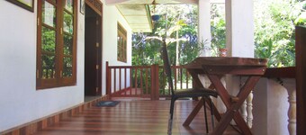 綠草藥阿育吠陀生態小屋旅館