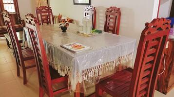 Daily local cuisine breakfast for a fee