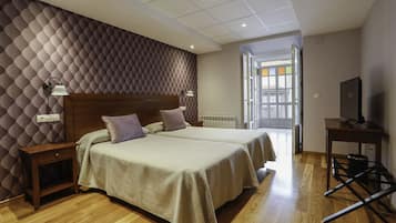 Coffres-forts dans les chambres, bureau, rideaux occultants