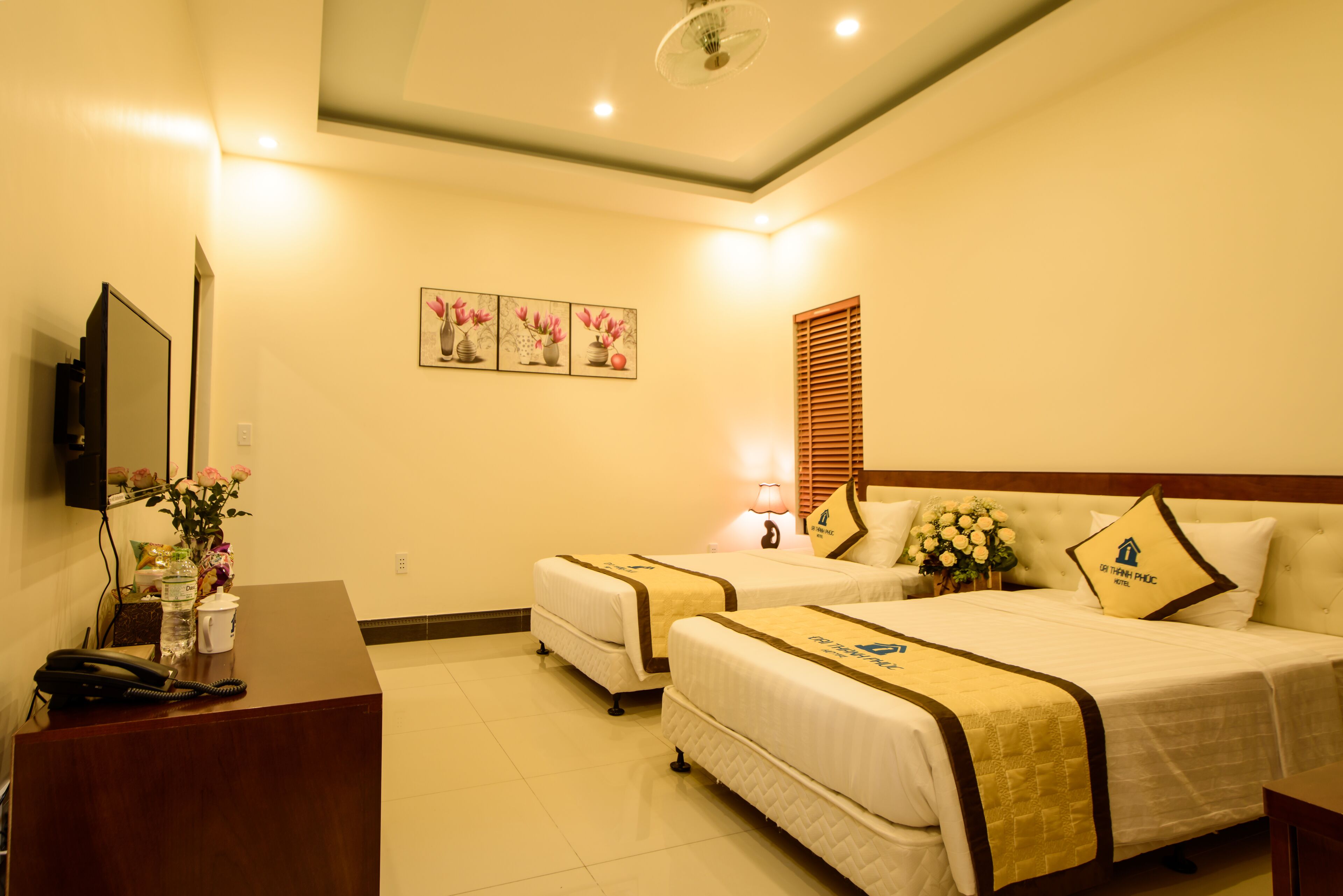 ct 2 | 1 bedroom, minibar, desk, soundproofing