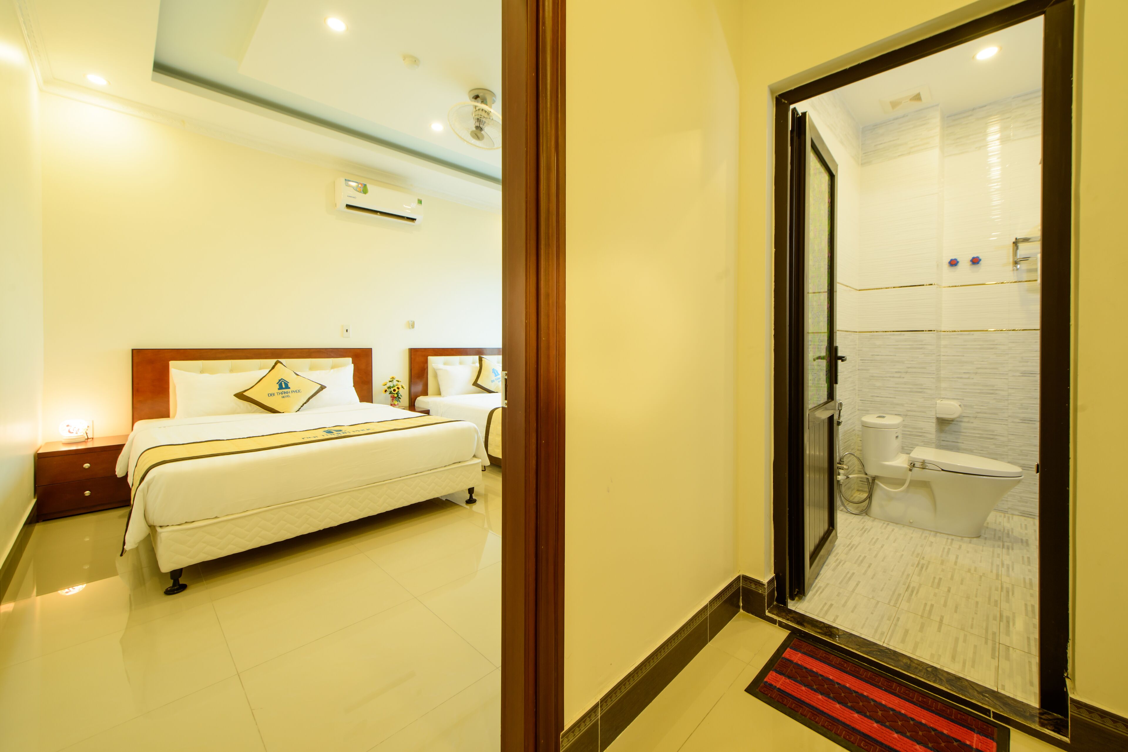 vip 2 | bathroom | shower, rainfall showerhead, free toiletries, hair dryer