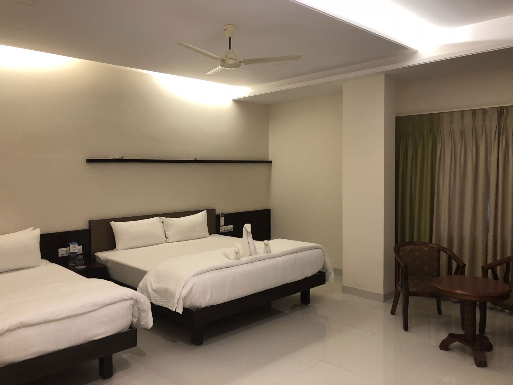 In-room safe, desk, rollaway beds