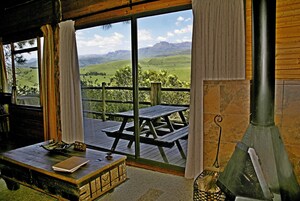 Casa na árvore clássico, 2 quartos, vista para a montanha, ao lado da montanha | Área de estar | Lareira