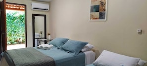 Minibar, cortinas blackout, sistema de insonorización y wifi gratis 