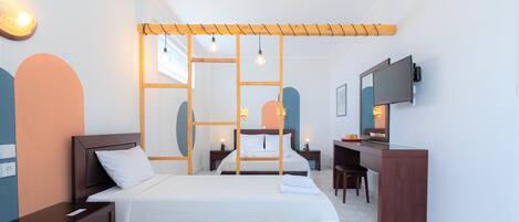 Superior Apartment, Sea View | 1 Schlafzimmer, Zimmersafe, individuell dekoriert, Schreibtisch