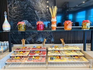 Daily buffet breakfast (EUR 15 per person)