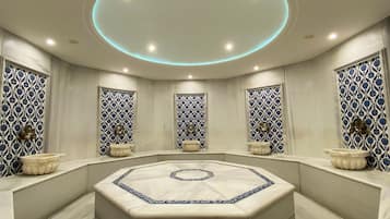 Sauna, baño de vapor y masajes