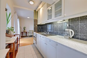 Studio Suite, Balcony