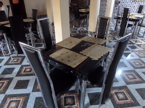 Daily continental breakfast (USD 10 per person)