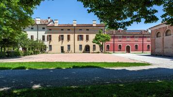 Ingresso della struttura