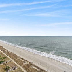 Deluxe Condo, 1 Bedroom, Balcony, Oceanfront (1702) | Pemandangan balkoni