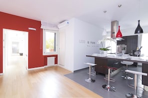 Apartment, 3 Bedrooms | Living area