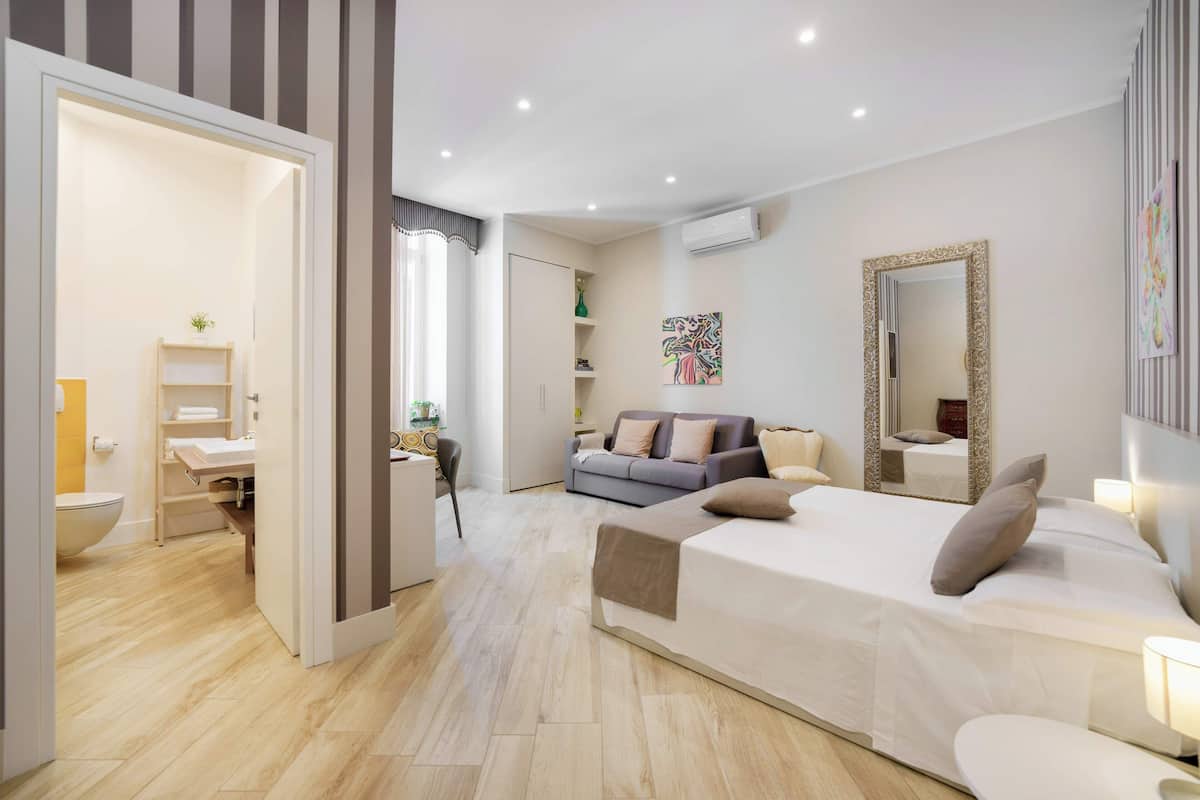 Family Quadruple Room, 1 Queen Bed with Sofa bed, Tower | 1 bedroom, Frette Italian sheets, premium bedding, down comforters