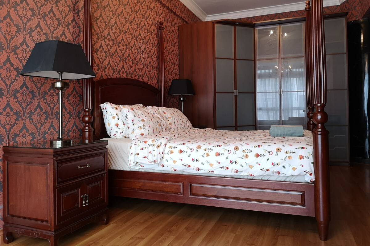3 Bedrooms (Classic) | 3 bedrooms, blackout curtains, iron/ironing board, free WiFi