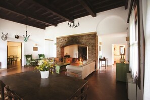 مدفأة، تنس طاولة