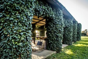 Superior Villa, Private Pool, Pool View | Terrace/patio - Bio Tenuta di Paganico - I Roggeti (Civitella Paganico)