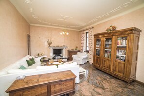 Villa, 3 Bedrooms | Living room