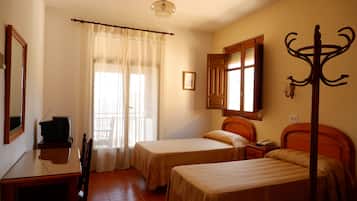 Desk, laptop workspace, free cots/infant beds, free WiFi