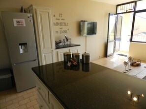 Televisión de pantalla plana