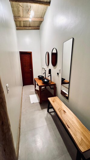 Shower, free toiletries, bathrobes