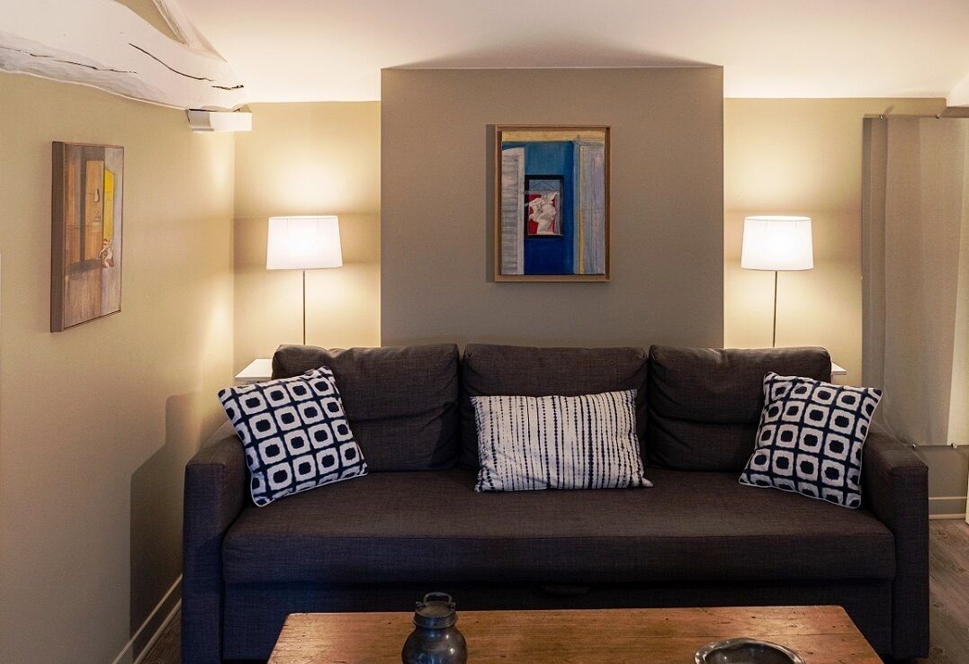 Junior-suite (Nous dormirons ensemble) | Premium-sengetøj, individuelt design, individuel indretning, skrivebord