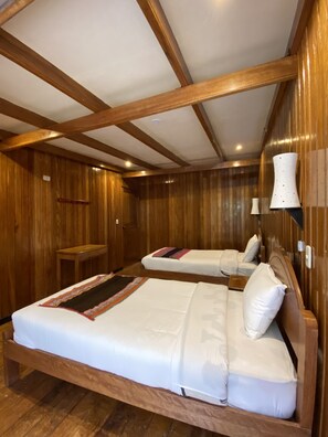 Desk, laptop workspace, free WiFi, bed sheets