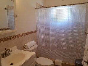Casa | Banheiro | Chuveiro/banheira combinados, banheira de imersão