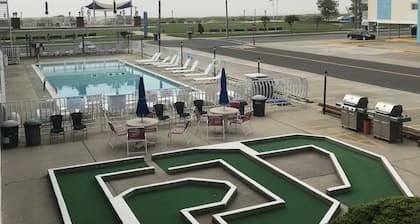 Gold Crest Motel