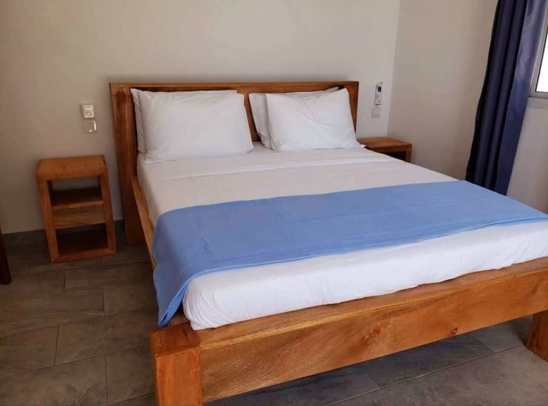 Doppia Deluxe, vista giardino | 1 camera, biancheria da letto di alta qualità, una cassaforte in camera