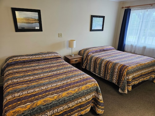 Brookside Inn