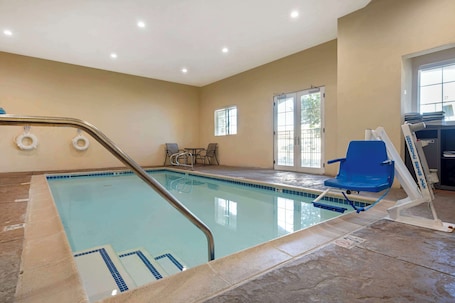 Indoor pool. Best Western Plus Temecula Wine Country Hotel &Suites