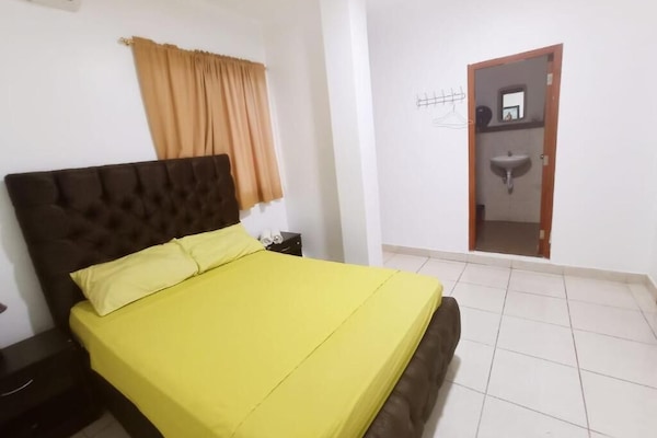1 bedroom, pillow-top beds, iron/ironing board, free WiFi