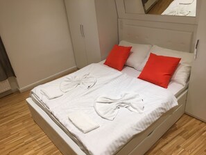 1 bedroom, iron/ironing board, free WiFi, bed sheets - United Homes Apartments Vienna (Vienna)