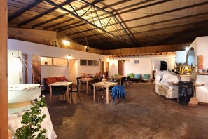 Daily continental breakfast (ILS 37.00 per person) - Spice Quarter Inn (Ramat Negev)