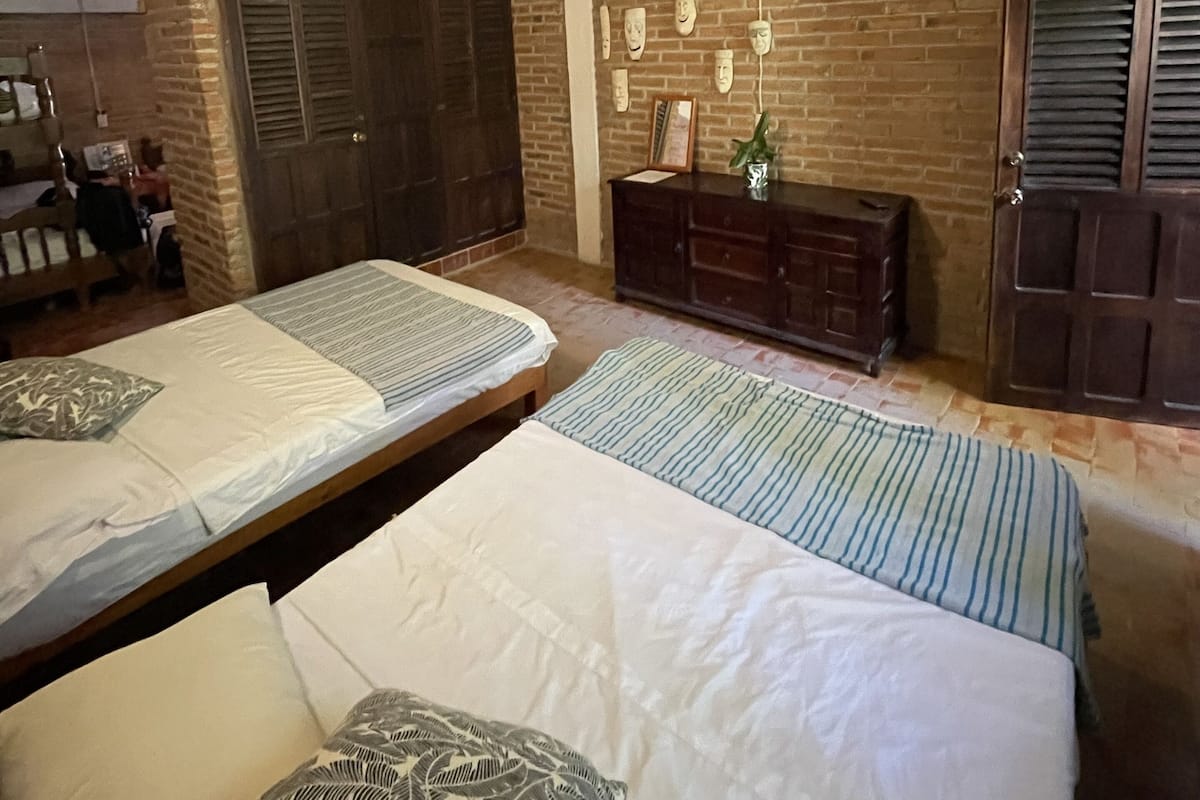 Individually furnished, free WiFi, bed sheets, wheelchair access