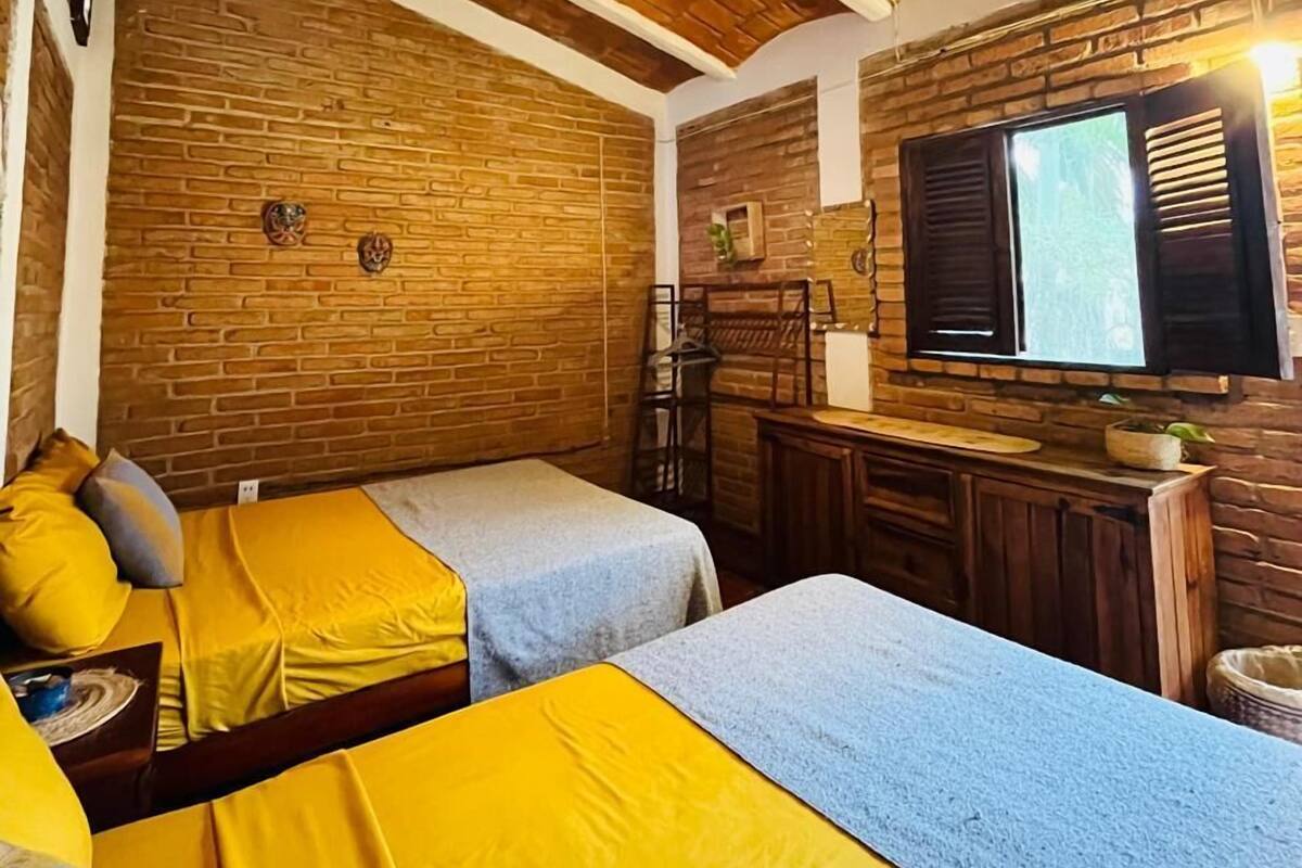 Classic Room | Free WiFi, individually furnished, bed sheets